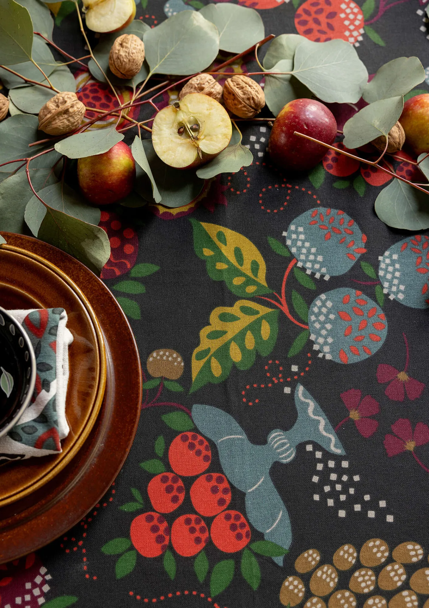 Duk "Fruits" i ekologisk bomull-Gudrun Sjödén Hot