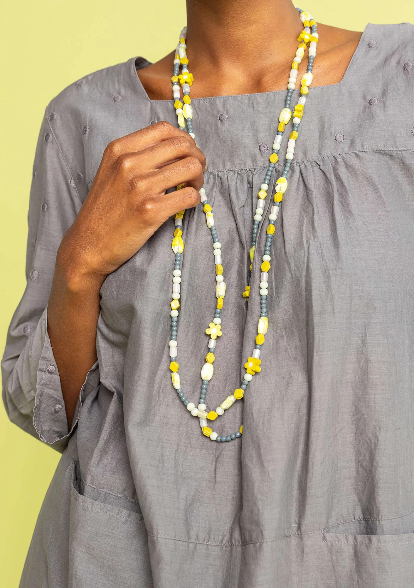 Halsband "Jane" i återvunna glaspärlor-Gudrun Sjödén Best