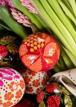 Julkula "Gnistra" i papier maché-Gudrun Sjödén Sale