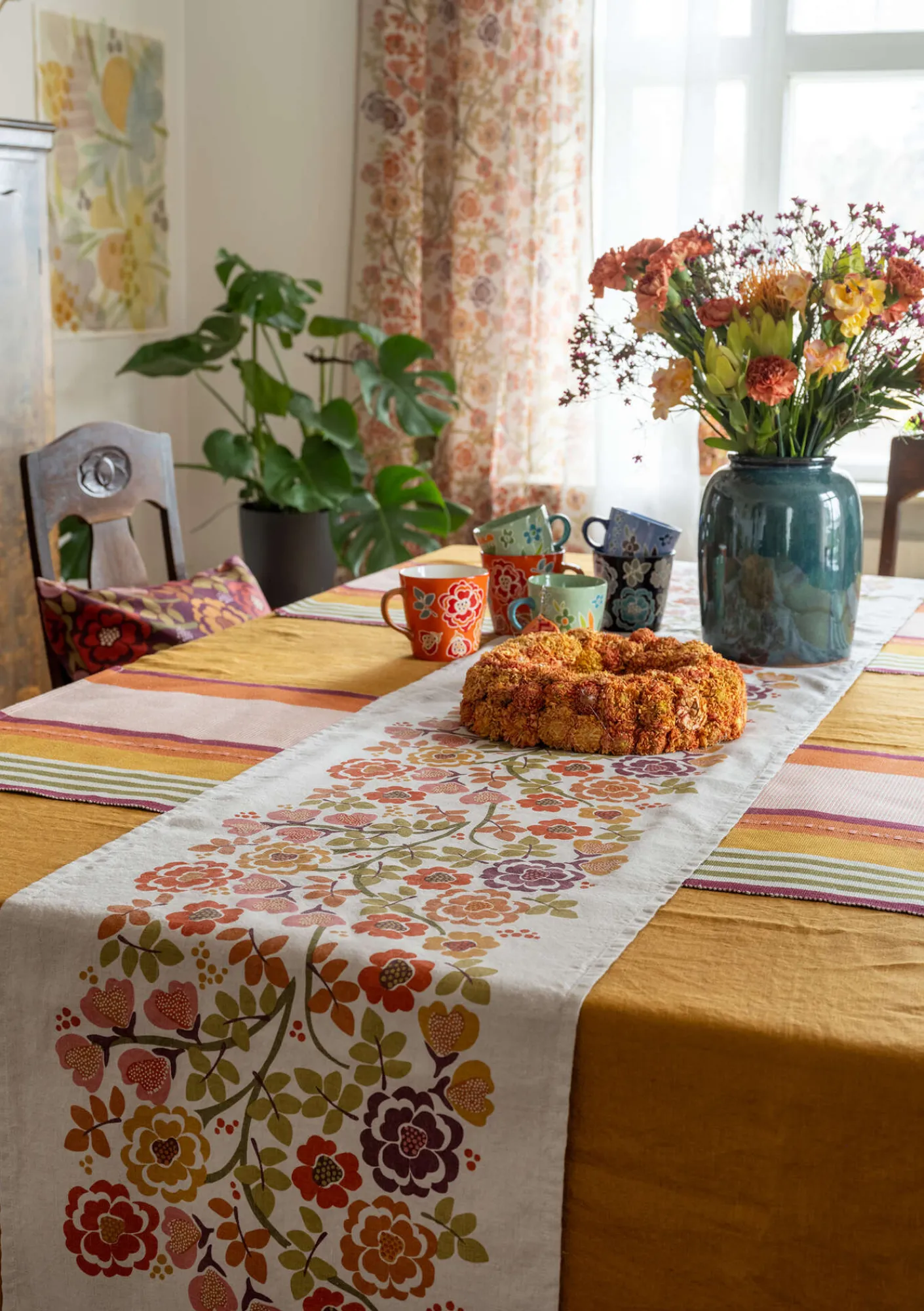 Löpare "Wild rose" i lin/bomull-Gudrun Sjödén