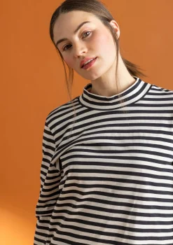 Randig halvpolo i ekologisk bomull-Gudrun Sjödén Outlet