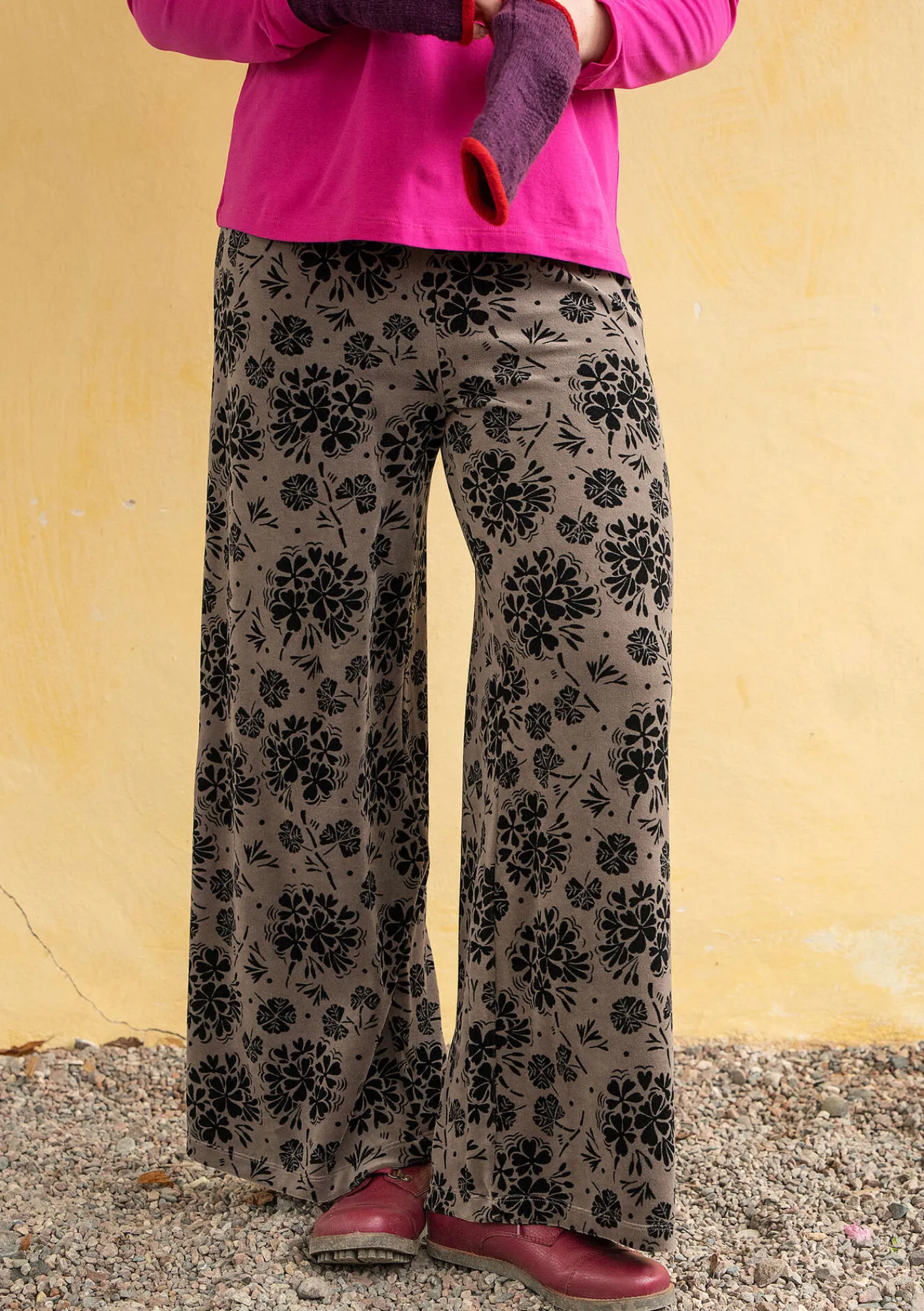 Velourbyxa "Selma" i ekologisk bomull/återvunnen polyester-Gudrun Sjödén Online