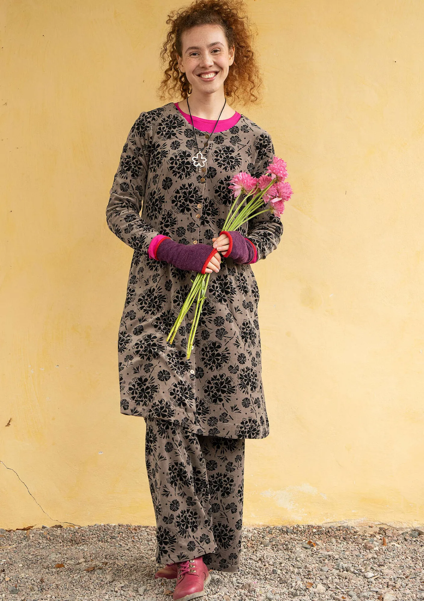 Velourbyxa "Selma" i ekologisk bomull/återvunnen polyester-Gudrun Sjödén Online