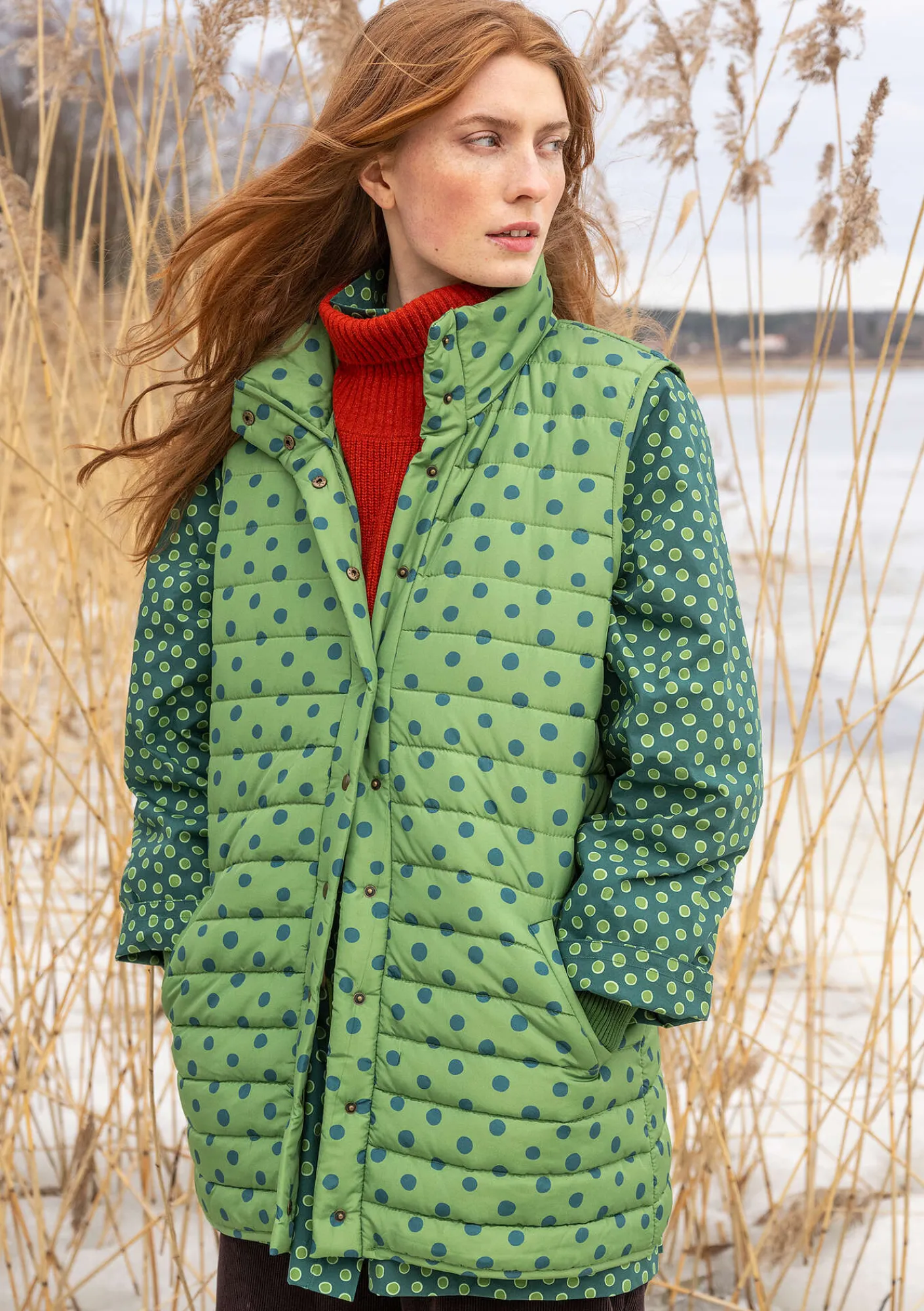 Väst "Susan" i återvunnen polyester-Gudrun Sjödén Hot